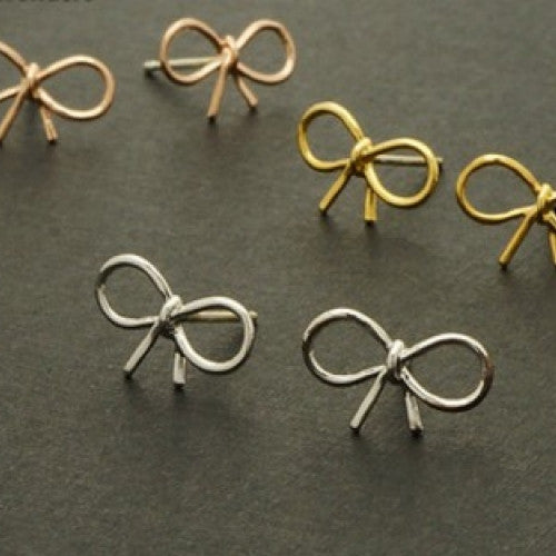 Unique Tiny Knot Ribbon Pendientes Fine Jewelry